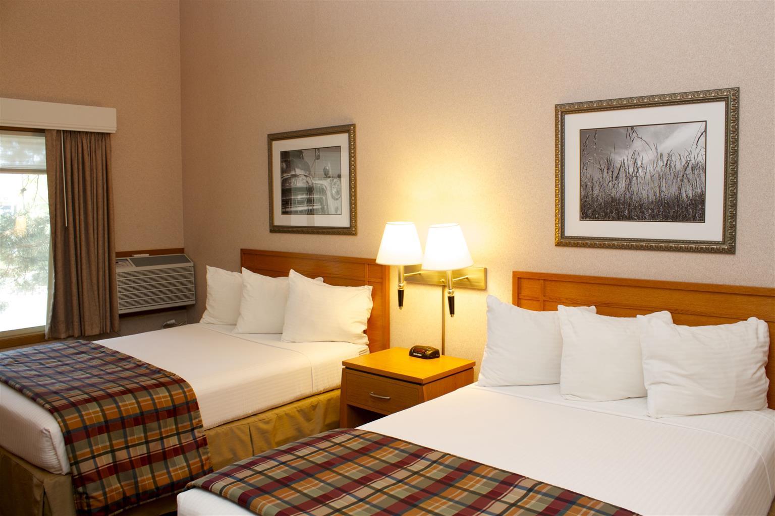 Rivertree Inn & Suites Clarkston Екстер'єр фото